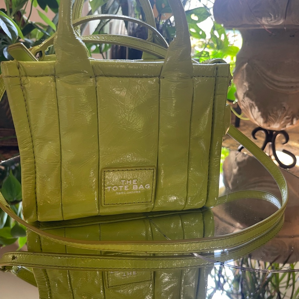 Marc Jacobs Lime Green Mini Tote. EUC